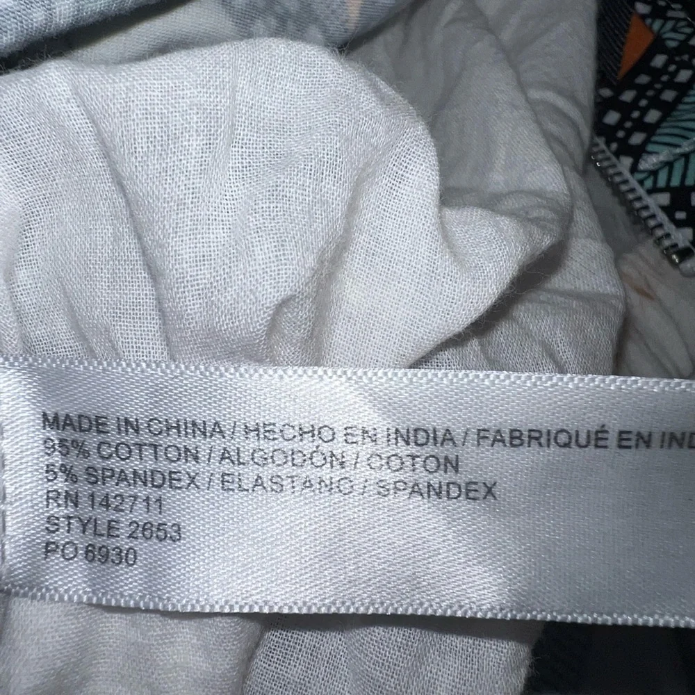 Eloquii Studio Printed Crop Multicolor Size 16 - Picture 10 of 11